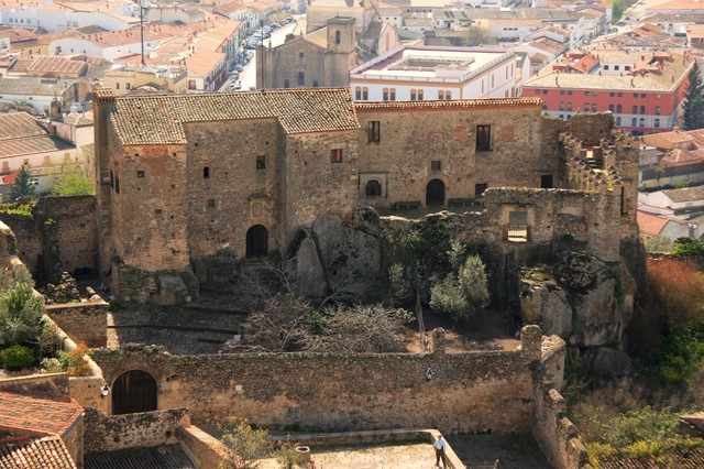 Casa-Fuerte de los Altamirano