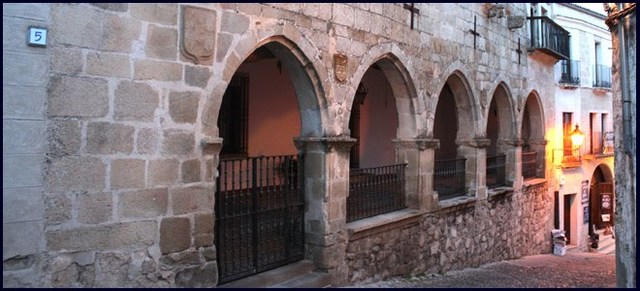 Casas principales de los Chaves Sotomayor