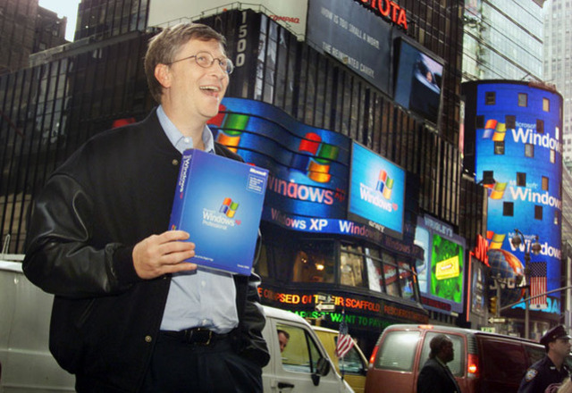 Bill Gates anuncia Windows xp