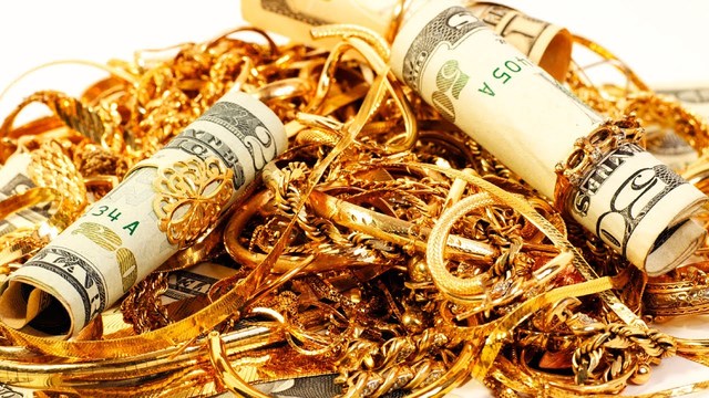 Vikings start looking for riches instead of land