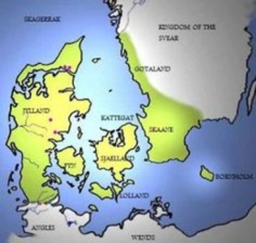 Vikings begin to attack Frankia