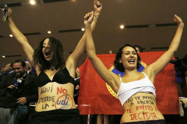 Se aprueba proyecto de despenalización del aborto en 3 causales