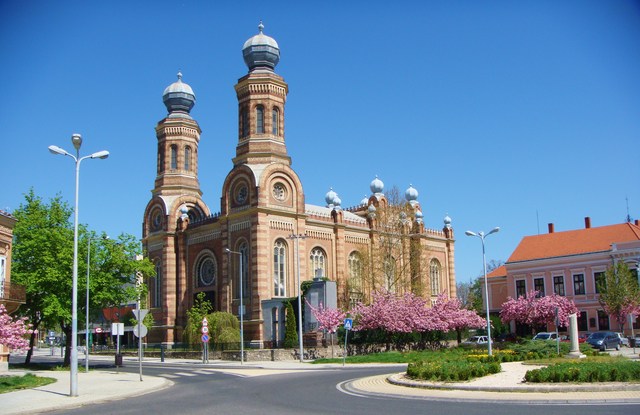 Zsidó vallás egyenjogúsítása