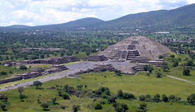 Piramide de la Luna