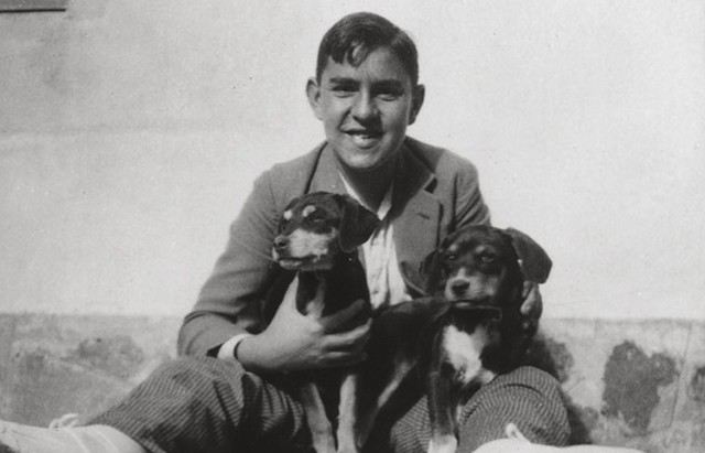 Naixement de Francesc Espriu i Castelló