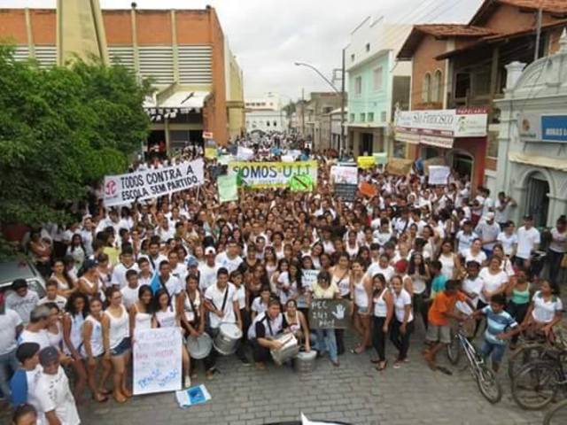 Januária Contra a PEC 241