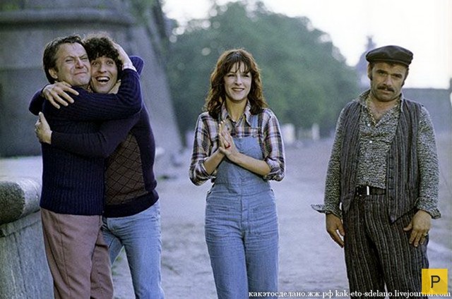 Старые костюмы