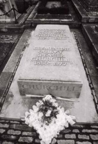 Winston Churchill dies at the age of 90