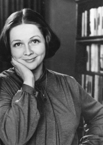 Наталья Гундарева в роли Смеральдины