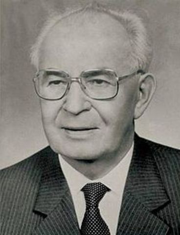 Husak Replaces Dubcek