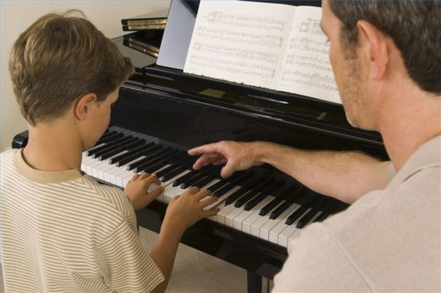learning to be a piano teacher