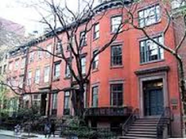 Margaret Sanger opens a control clinic to have her arrested later on.