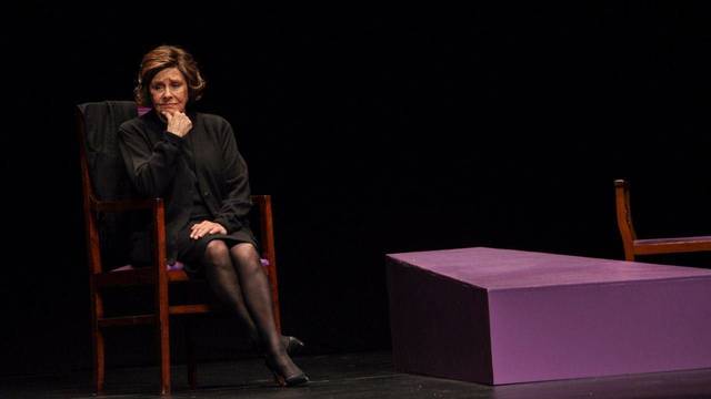 Cinco horas con Mario, Miguel Delibes