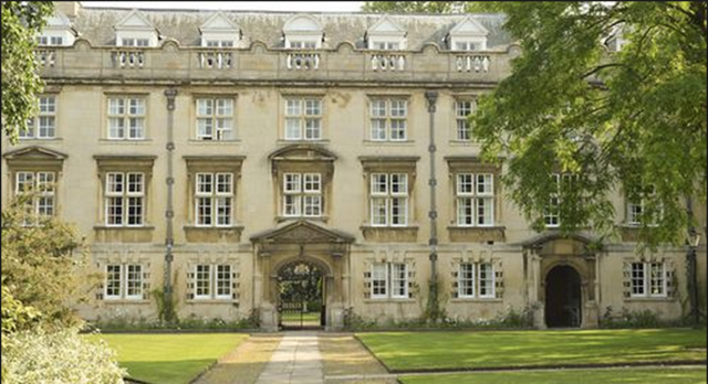 Darwin Attends Christ's College