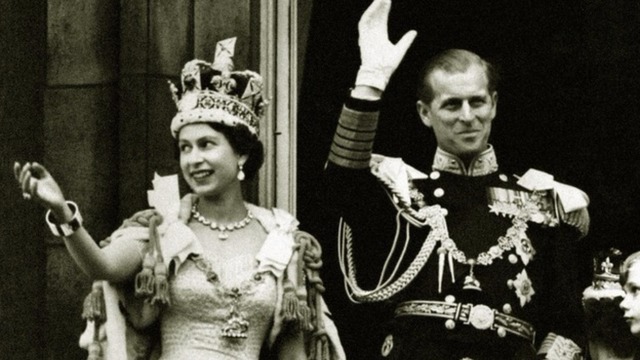 Elizabeth becomes Queen of England
