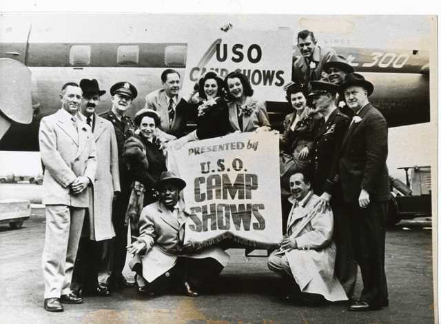 USO Entertainers