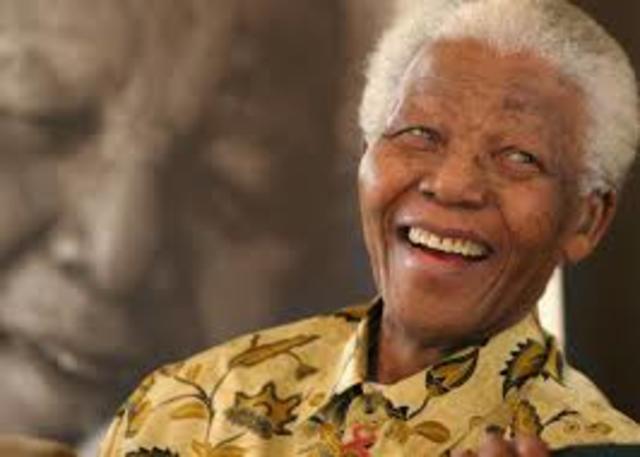 Nelson Mandela backs down for being president