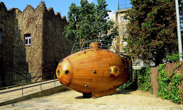 NARCISO MONTURIOL: SUBMARINE