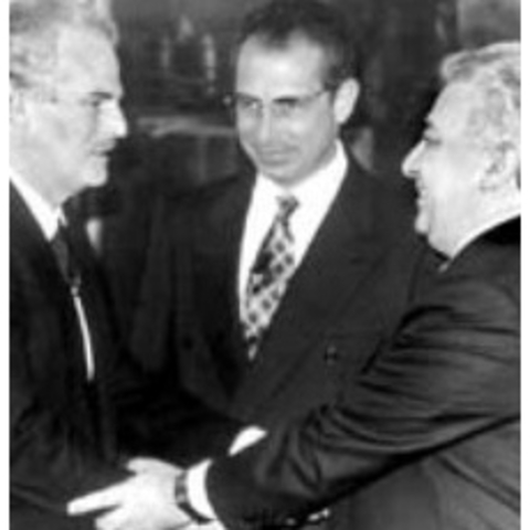 en México, el presidente Ernesto Zedillo destituye al secretario de gobernación, Emilio Chuayffet, responsable de la Matanza de Acteal acaecida once días antes