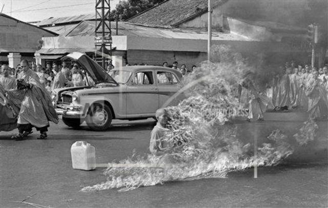 Buddhists Begin Protesting