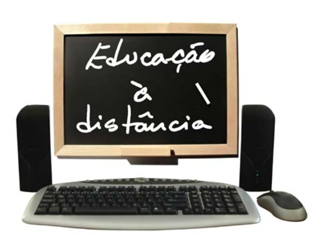 Centro de Educação Aberta Continuada a Distância (Cead)