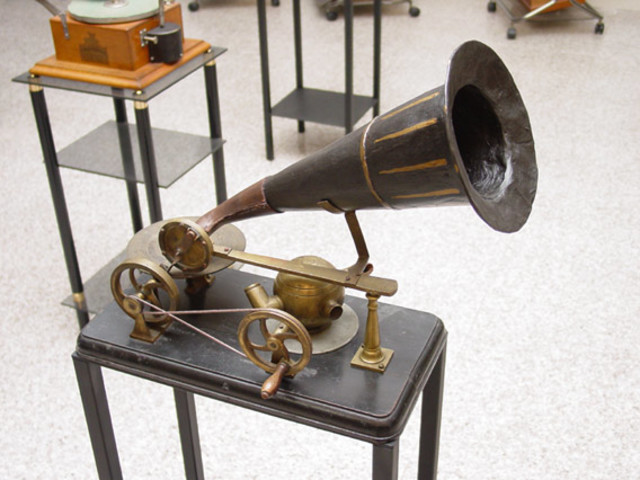 Gramophone