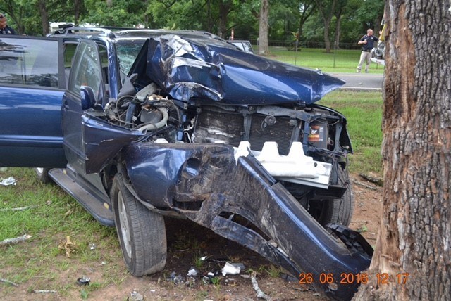 Mooringsport mother charged in wreck that ejected infant