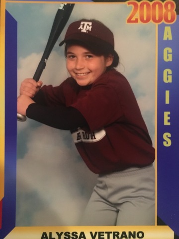 Cuando yo era una niña, jugaba softbol en el parque de McMahon.