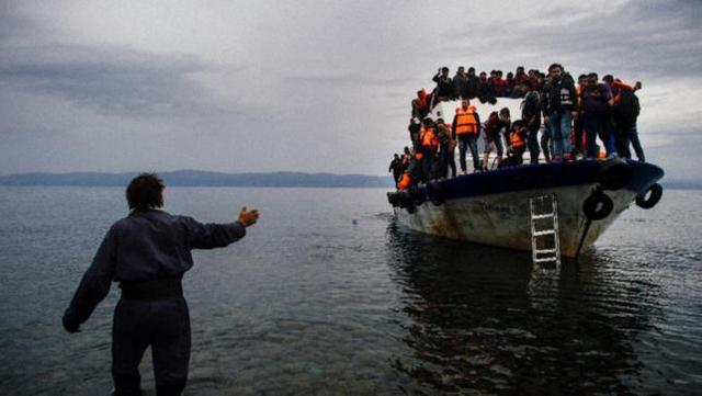 Migrant boat carrying 450-600 people capsizes off the Egyptian coast, only 163 rescued.