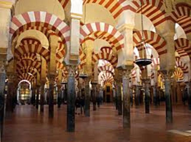 Inici de la construcció de la Mesquita de Còrdova