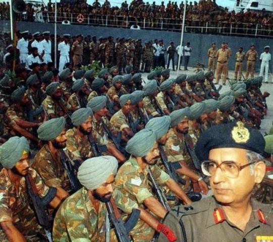Indian troops withdraw from Sri Lanka