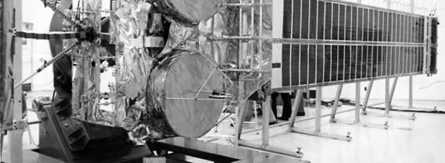 Primer satelite comercial de comunicaciones EE.UU - Europa