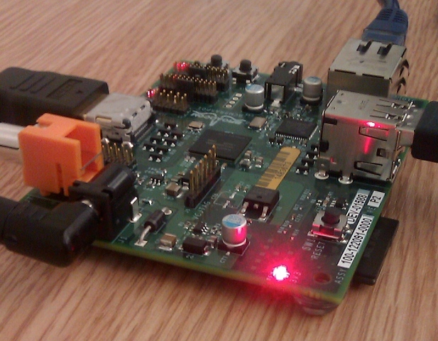 Inician los primeros diseños de Raspberry pi