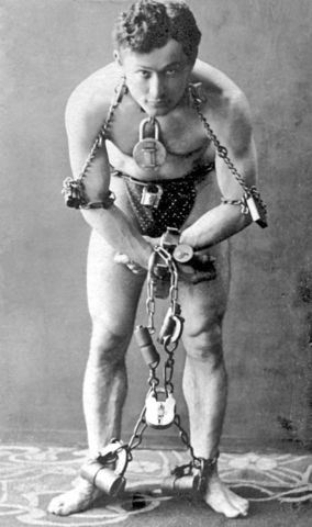Harry Houdini dies