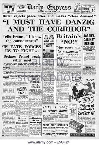 Hitler demands danzing