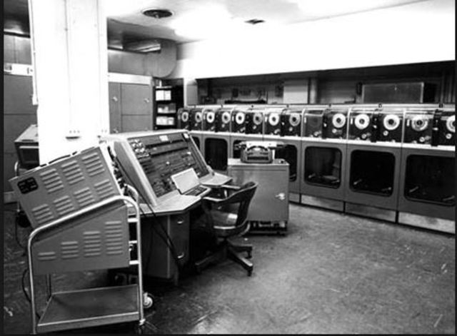 Univac ( 1951 )