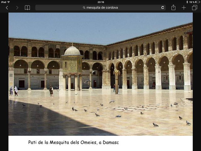 Final de la construcio de la mesquita de Cordova .