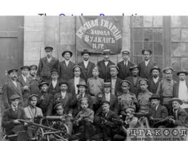 The Bolsheviks are formed