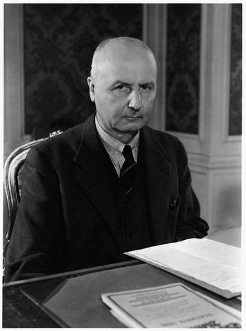 Erik Scavenius bliver udenrigsminister