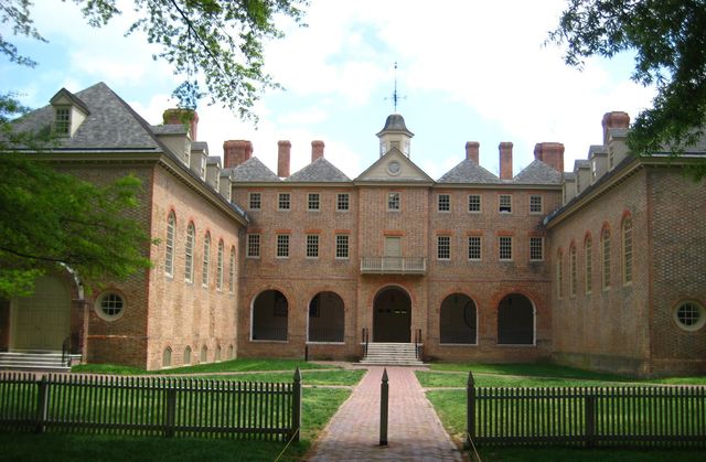 Jefferson Attends College