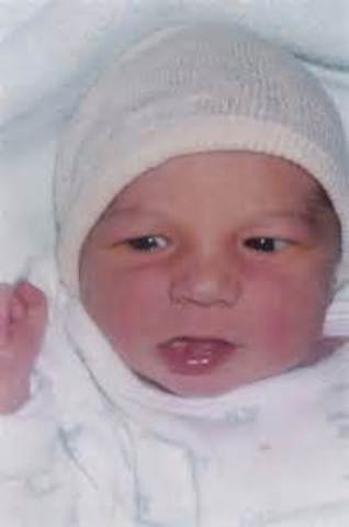 Miley Cyrus nació en Franklin, Tennessee, hija de Leticia "Tish" Finley y Billy Ray Cyrus.