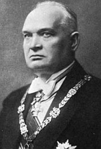 EV presidendiks valiti Konstantin Päts