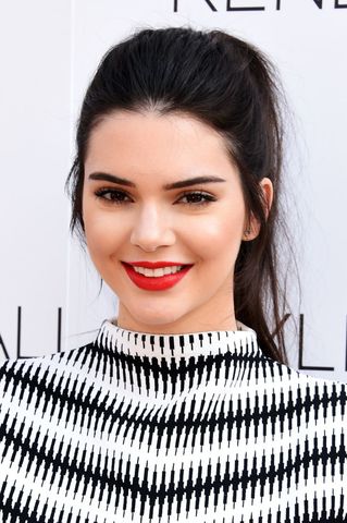 Kendall Jenner sale en su primer Victoria's Secret Fashion Show