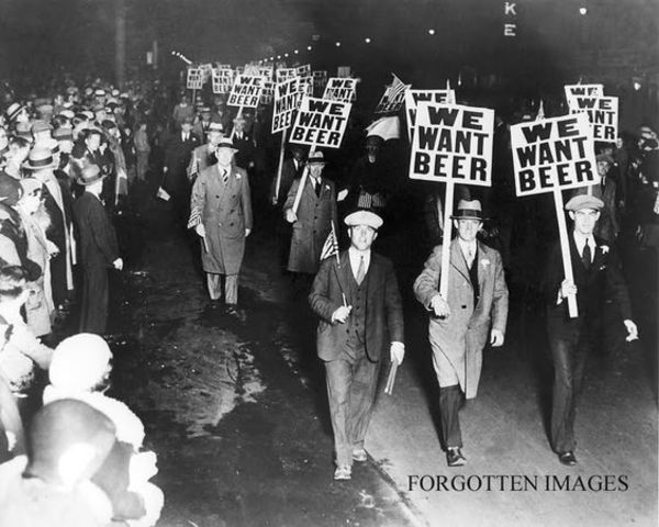 Americans begin to think Prohibition was a mistake