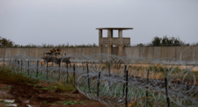 Turkish border wall expands