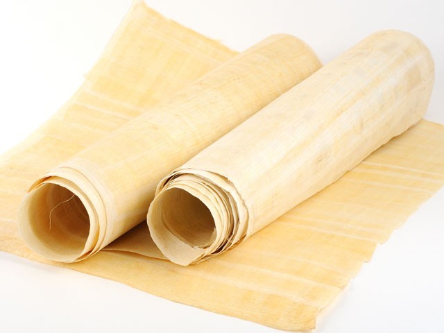 El papel llega a Egipto