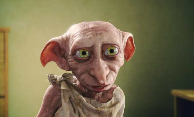Dobby aparece en el cuarto de Harry