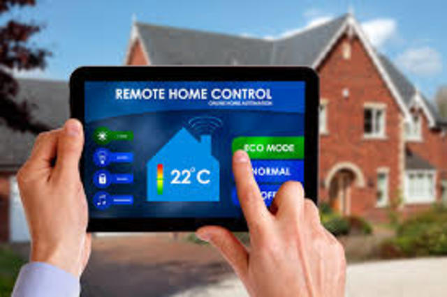 HOGARES INTELIGENTES