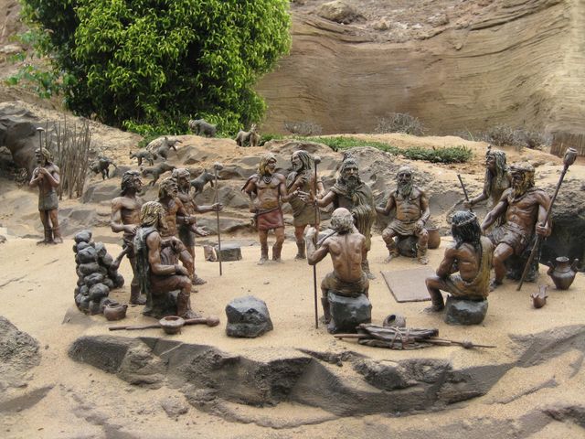 LOS PUEBLOS PRIMITIVOS. Los primeros procesos jurisdiccionales fueron de carácter eminentemente oral.