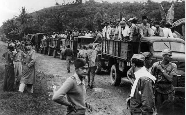 Netherlands and Indonesia sign cease fire. End of Indonesian War of Independence